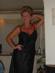 LonelyMilf7, Renfrew, Renfrewshire