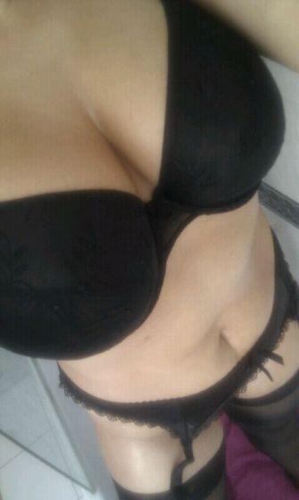 hotfunfemale, Wye, Kent