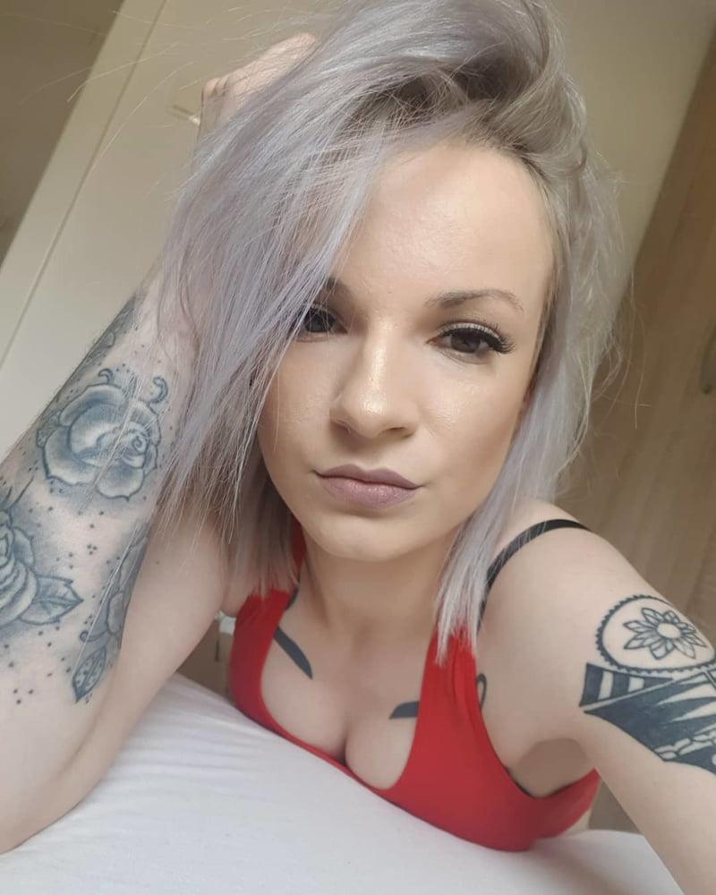 BarbieBella, Plymouth