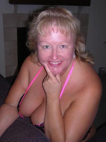 sue4u49, Caton, Lancashire